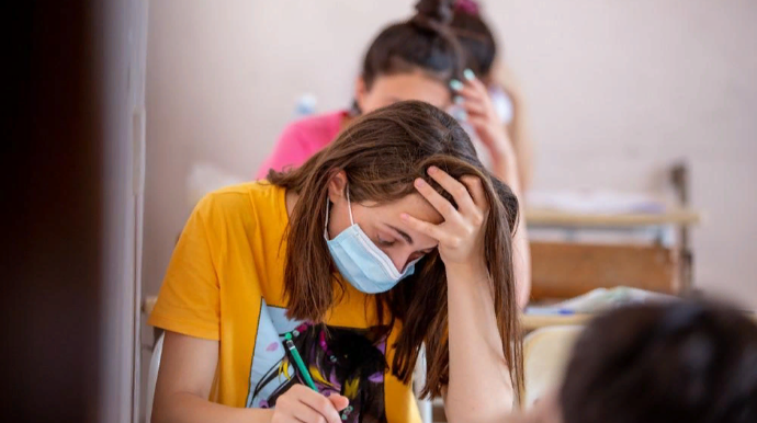 Bugünkü imtahandan 3 nəfər xaric olunub