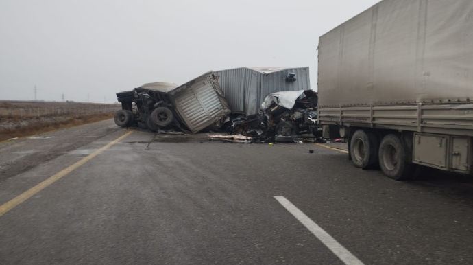 Polis Ələt-Astara yolunda 2 nəfərin öldüyü qəza barədə məlumat yaydı 