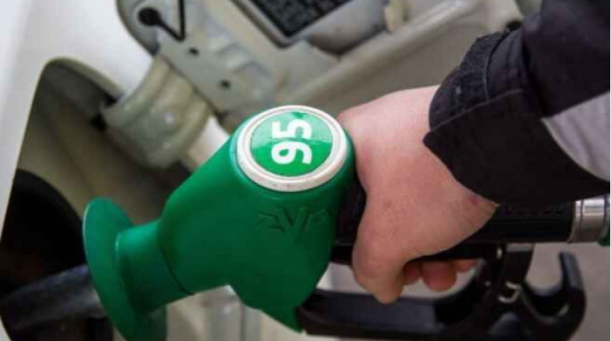 Diqqət:  Sabahdan Aİ-95 markalı benzin ucuzlaşacaq - VİDEO 