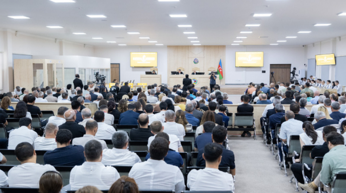 Ruben Vardanyanın məhkəməsində zərərçəkmiş şəxslərin ifadələri dinlənilib - FOTO