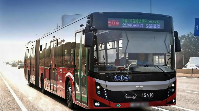 Sərnişinləri soyuqda 20 dəqiqə gözlədən sürücüyə xəbərdarlıq edildi 