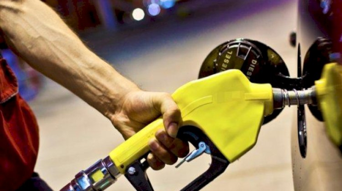 Dizel yanacağı gecə yarısı bahalaşdı - Yeni qiymət