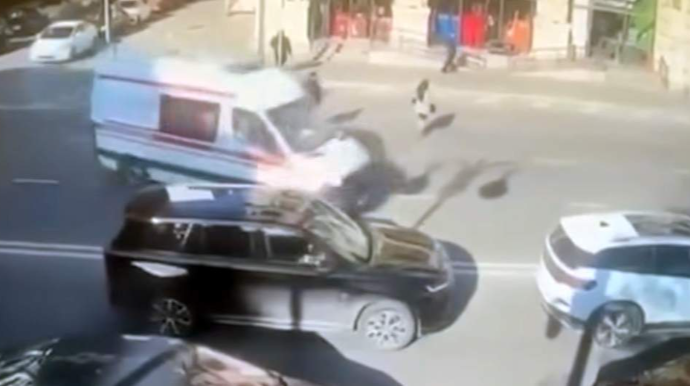 Təcili yardım sürücülərinin qayda pozması ilə bağlı - TƏBİB-dən AÇIQLAMA - VİDEO 