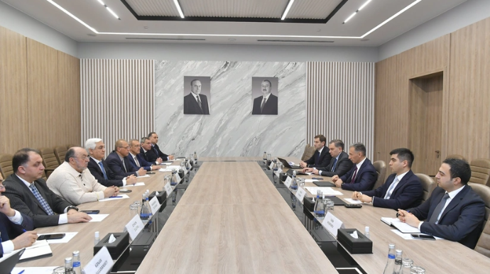 Nazir ölkənin qabaqcıl İKT şirkətləri ilə əsas çətinlikləri müzakirə edib - FOTO