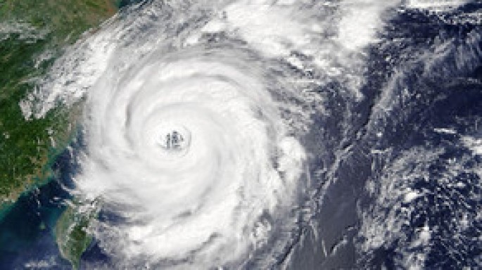 Yüzlərlə aviareys təxirə salınıb