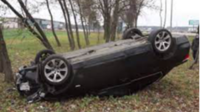 Yevlaxda "Renault" aşdı, sürücü öldü 