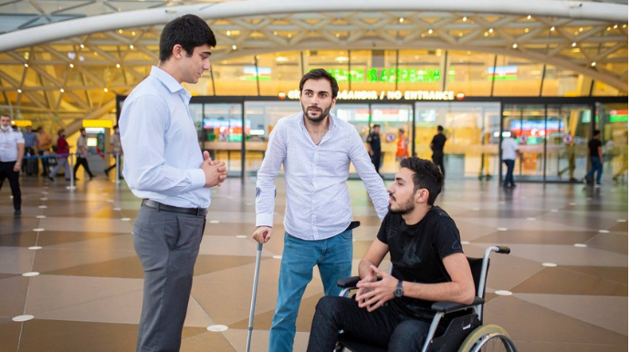 Türkiyəyə göndərilən daha 4 qazimiz sağalaraq Vətənə dönüb  - FOTO