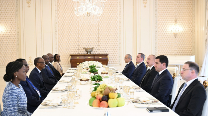 Liderlərin geniş tərkibdə görüşü oldu - YENİLƏNİB