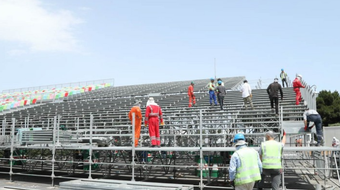 "Formula 1"ə görə bağlanan küçə və prospektlərdə təhlükəsizlik baryerləri sökülür   - FOTO