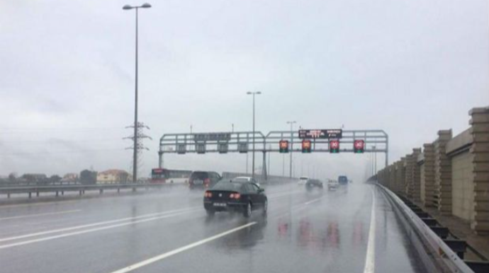 Bəzi yollarda sürət həddi endirilib