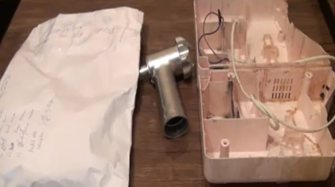 Bərdədə ətçəkən maşının içində gizlədilən 1 kq heroin aşkarlanıb - FOTO 