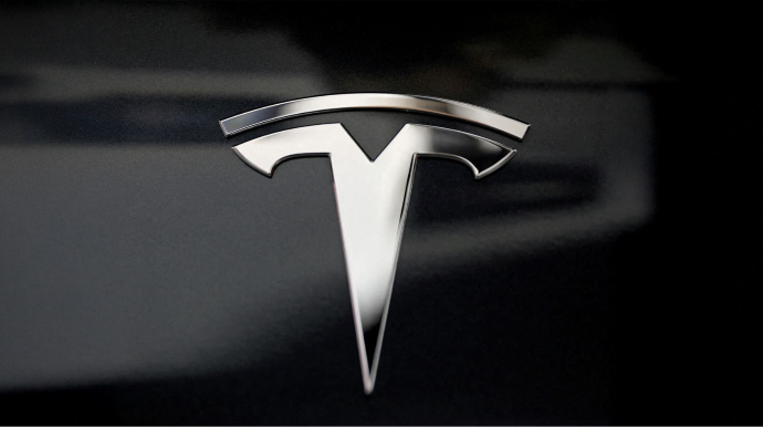 “Tesla”nın 2 milyondan çox səhmini aldı 