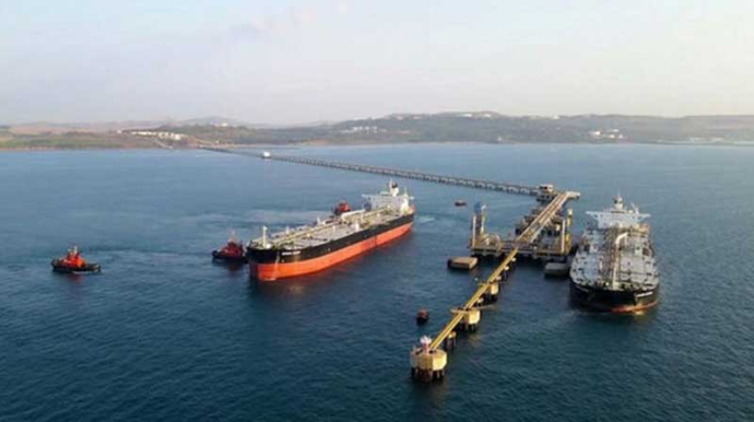 Ceyhan terminalından yola salınan tankerlərin sayı 4950-yə çatır 