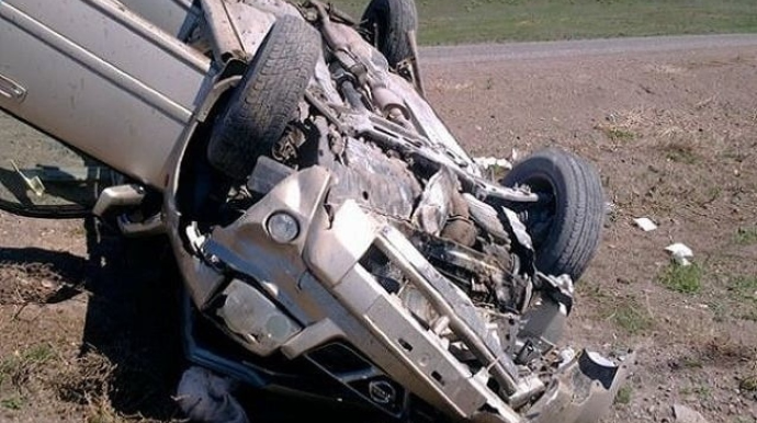 Ucarda avtomobil aşıb, paytaxt sakinləri yaralandı