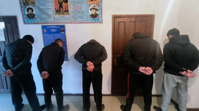 В Кыргызстане 11 человек задержали после массовой драки из-за парковки 