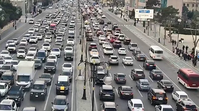 Bakıda 22 küçədə tıxac var - SİYAHI 