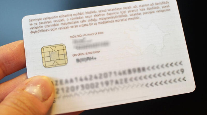 Şəxsiyyət vəsiqənizi üçüncü şəxslərə təqdim edərkən DİQQƏTLİ OLUN! 