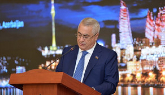 Bakı-Qars dəmir yolu layihəsi üçün "Stadler Group"a 30 sərnişin qatarı sifariş verilib   