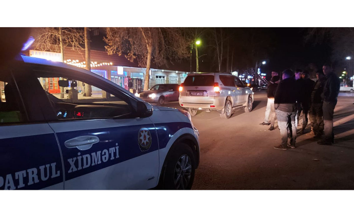 Göyçayda bir piyadanı iki avtomobil vurdu  - FOTO