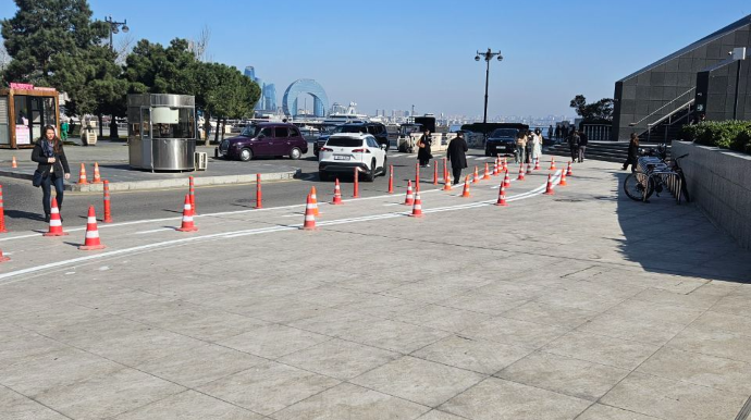 “Dəniz Mall”un ətrafına mobillik zolağı çəkilir - FOTO 