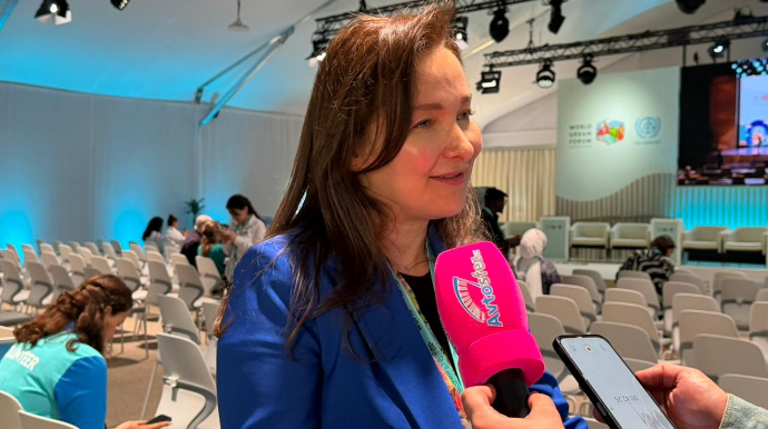 Vyananın deputatı Azərbaycan və forumla bağlı nələri açıqladı? - FOTO 