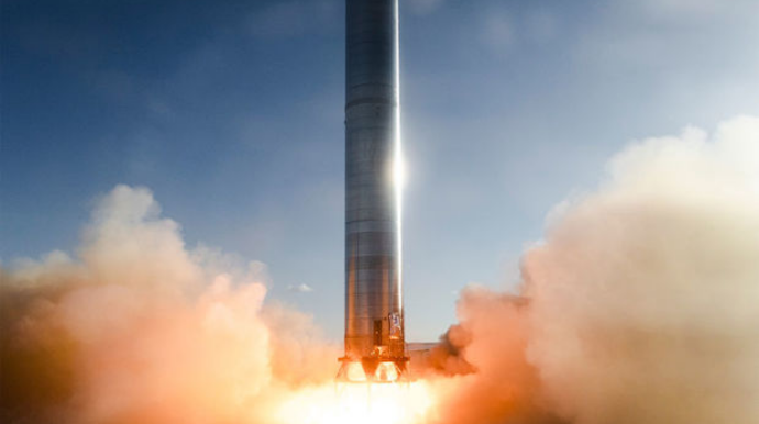 Marsa uçuş üçün hazırlanan raket daşıyıcısının mühərriki test edildi