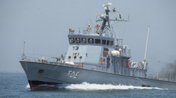 Ərəb hərbçilər İranın balıqçı gəmilərini atəşə tutub, 1 ölü