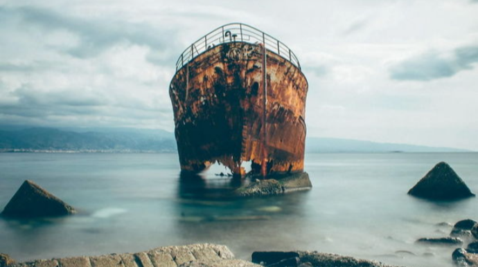 1800-cü illərə aid sirli gəmi Kanada sahillərinə çıxdı 