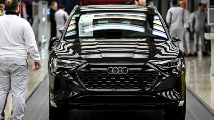 "Audi"nin  Brüsseldəki zavodu həmişəlik bağlanacaq  - FOTO
