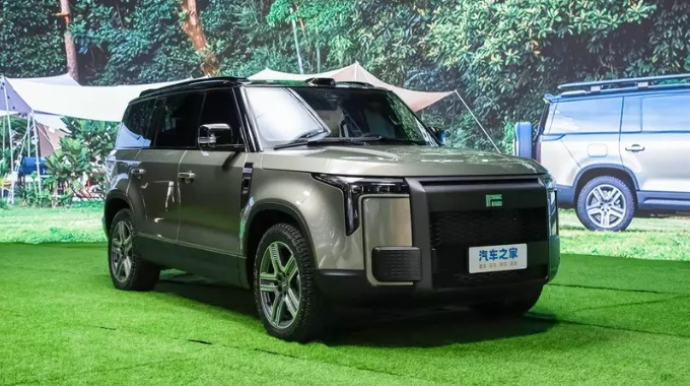 “Land Rover”in yeni alternativi yaradıldı - QİYMƏTİ   - FOTO