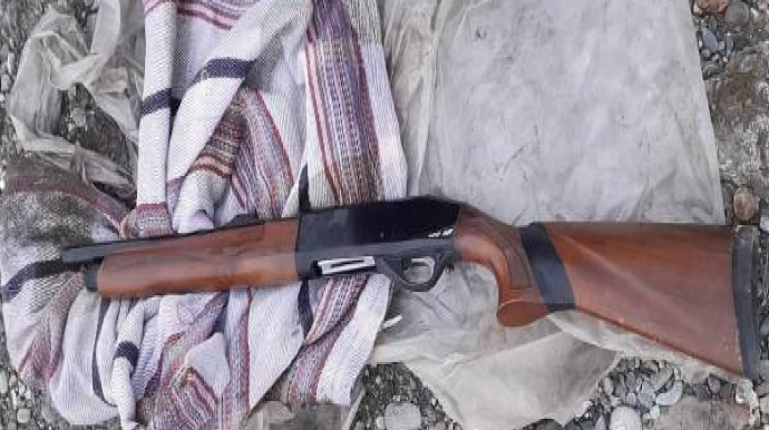 Məhkumun vaxtilə Balakəndə gizlətdiyi silah tapılıb  - FOTO