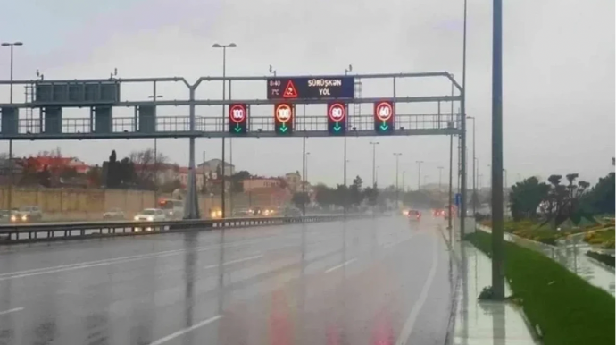 Yağışa görə bu yolda sürət həddi endirildi 