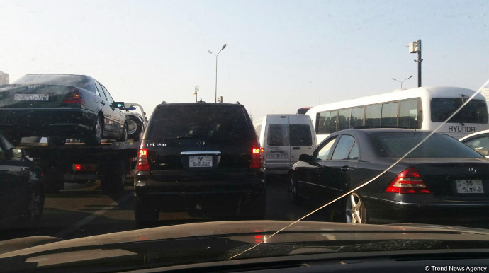 Bakının mərkəzi küçəsinin avtomobilsizləşdirilməsi tıxaca necə təsir göstərəcək? 