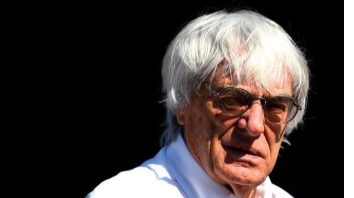 “Formula-1” sabiq rəhbərinin irqçi fikirlərini tənqid etdi