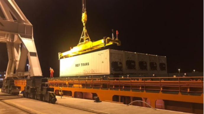 Çindən gələn yük karvanı Bakı Limanından keçərək Türkiyəyə yola salınıb 