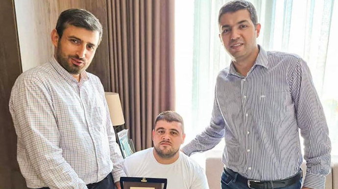 Selçuk Bayraktar Türkiyədə müalicə alan qazilərimizi ziyarət edib   - FOTO