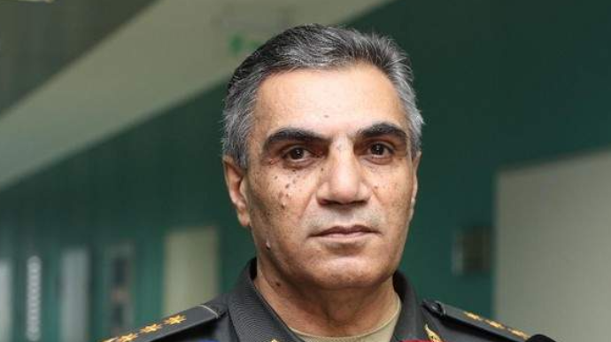 General istefaya göndərildi 