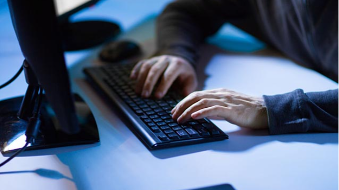 Kartınıza pul köçürüb sizi tələyə salırlar - Dələduzların yeni üsulu 