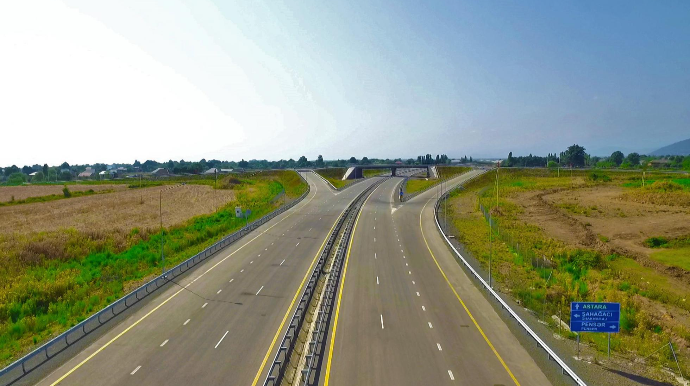 Preziden Ələt–Astara yolunun əsaslı təmirinə pul ayırdı 