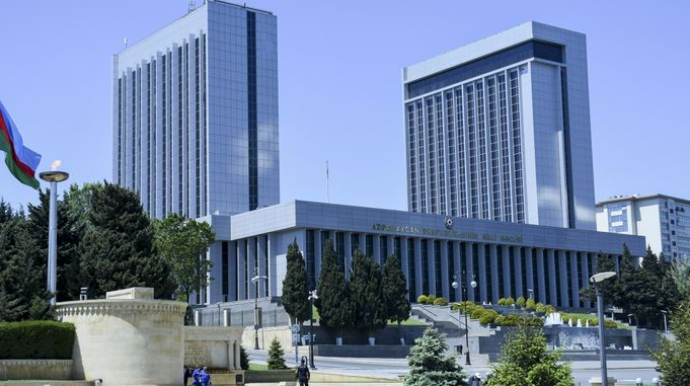 İctimai işləri yerinə yetirən məhkumlar elektron nəzarət vasitəsindən istifadə edəcəklər