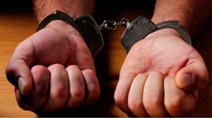 Bank kartından oğurluq edən ata-oğul tutulub