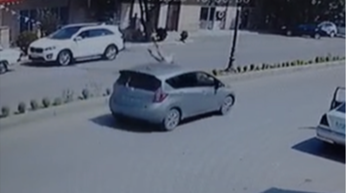 Goranboyda həkim maşınla 11 yaşlı qızı vurdu - VİDEO - YENİLƏNİB