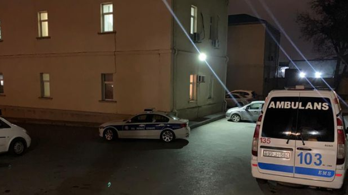 Bakıda gənc naməlum şəraitdə bıçaqlanıb