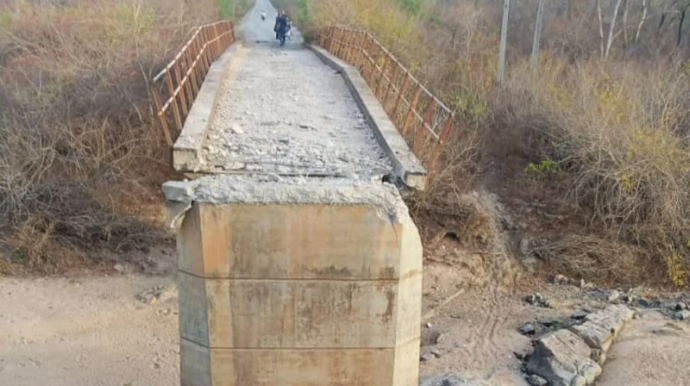 Nigeriyada körpü partladılıb, azı 8 nəfər həlak olub 