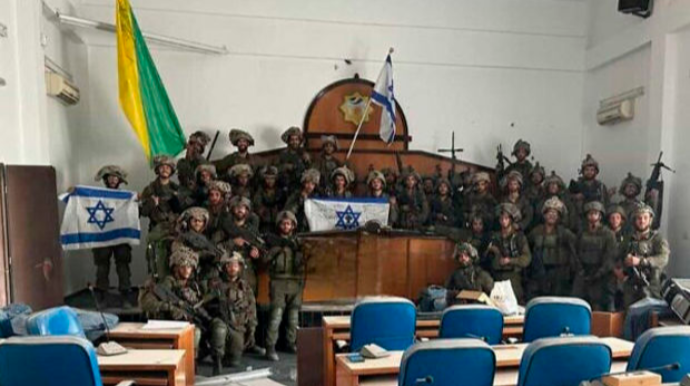 İsrail ordusu Qəzzanın parlament binasını ələ keçirdi