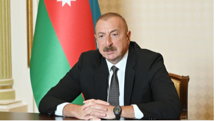 Prezident Naxçıvanda icra başçısını vəzifəsindən azad etdi