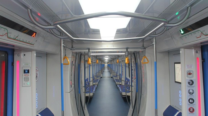 Metroda sərnişinin halı pisləşdi   - YENİLƏNİB
