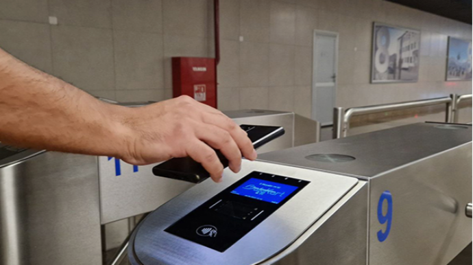 Metroda gedişhaqqı məsələsi parlamentdə müzakirə olundu 