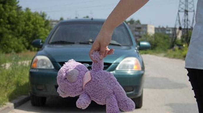 Bakıda sürücülük hüququ olmayan şəxsdən “yol terroru”: Uşağı vuraraq öldürdü 