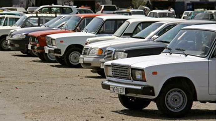 Köhnə avtomobil sürənlərə VACİB XƏBƏR: Məhdudiyyətlər tətbiq edilə bilər...